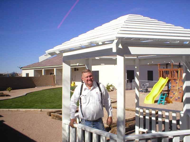  EAST GAZEBO - 30 November 2004 - The Gazebos are finished - at last