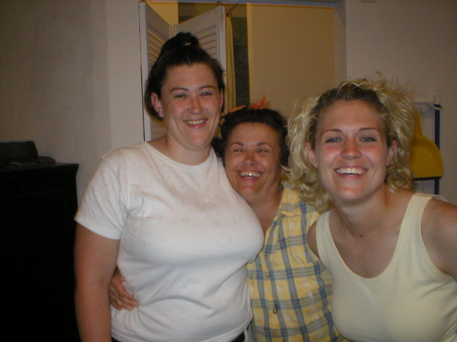 29 July 2003 - Marilee with daughters Ann and Bridgette