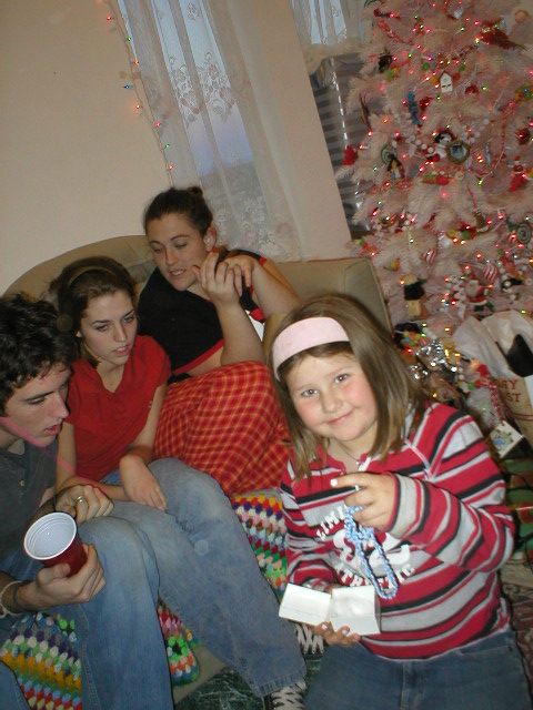 23 December 2004 - Paradise - Lauren