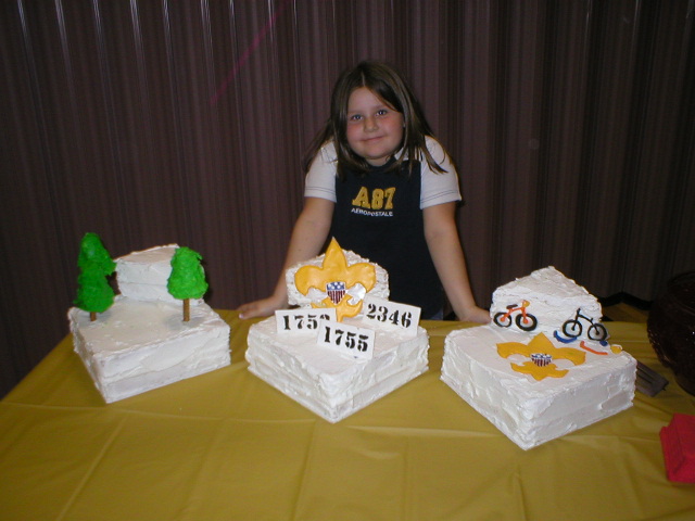 14 January 2005 - Lauren likes Cake!!