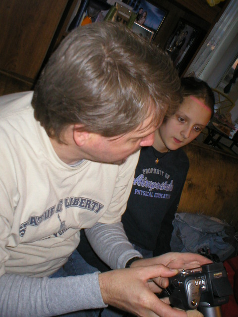 23 December 2004 - Paradise - Hank and Emily