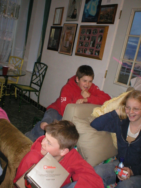 23 December 2004 - Paradise - Jessica and Matthew