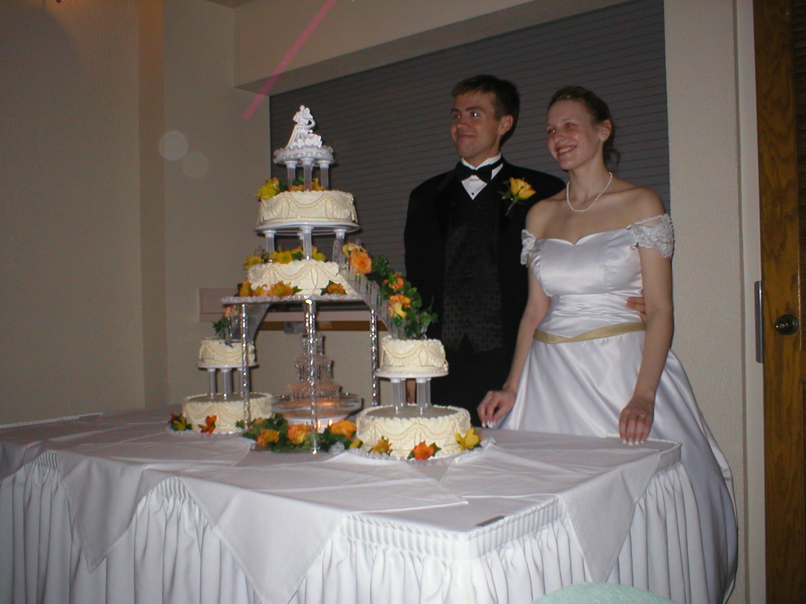 13 November 2004 - Saturday - Levi/Jennifer and the Wedding Cake