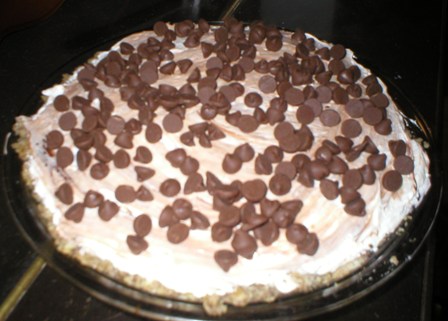 10 November 2004 - Wednesday - Melissa made this Cheescake for Mutual