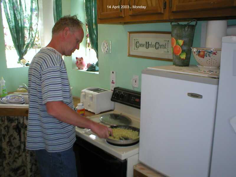 14 April 2003 - Tim in Paradise - Cooking Corn