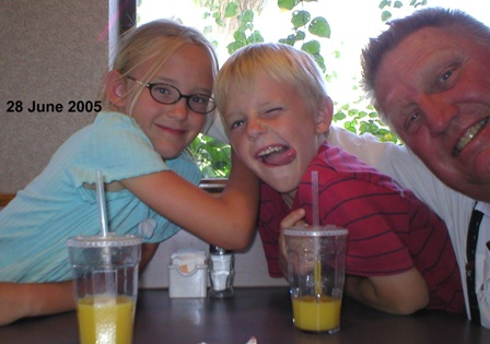 28 June 2005 -  In Denny's with Angela/Austin Eyring