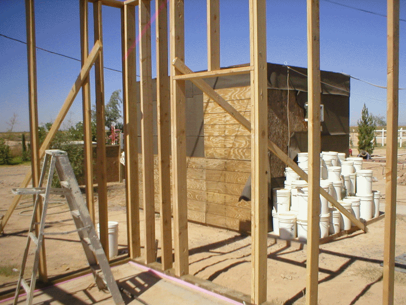 04 October 2004 - Looking to the East from inside the newly erected Center Cuber