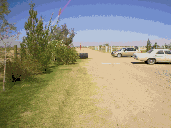 07 October 2004 - Parking Lot - Looking North